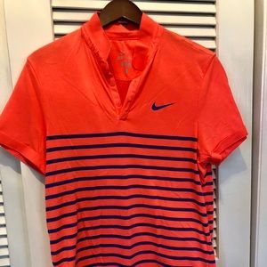 Nike tennis shirt